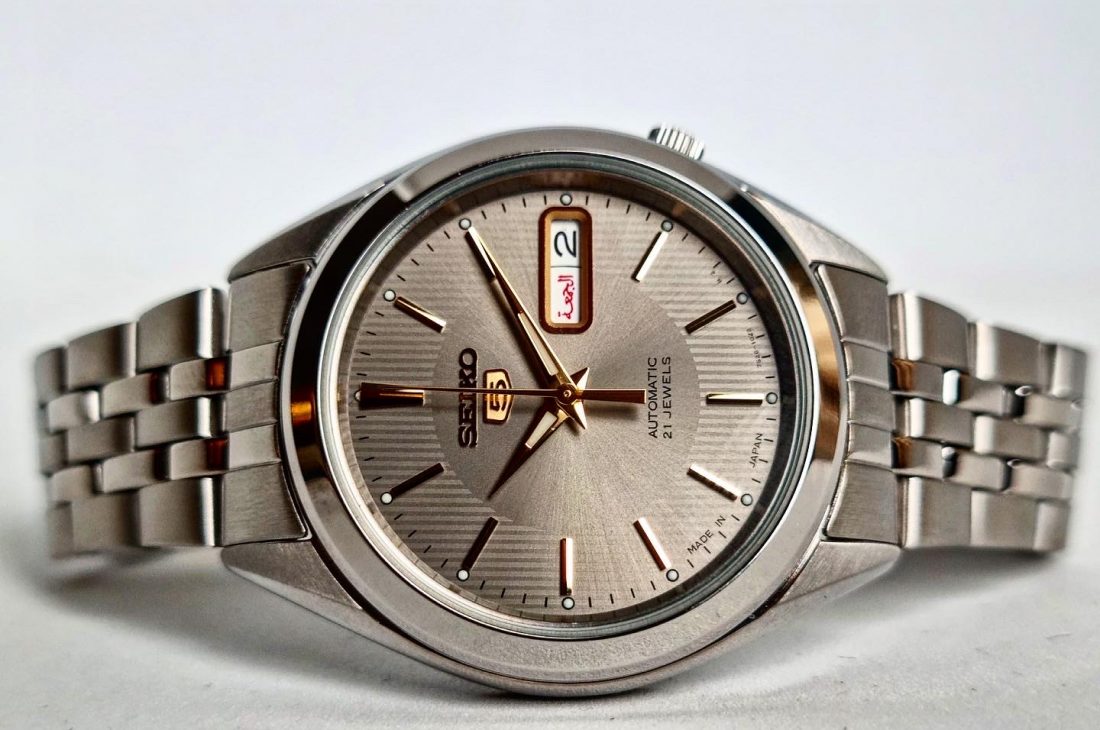 Seiko 5 SNKL - horologiy.com