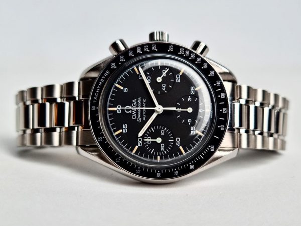 Omega Speedmaster - horologiy.com