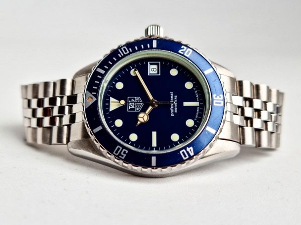 Tag Heuer Submariner - Horologiy.com