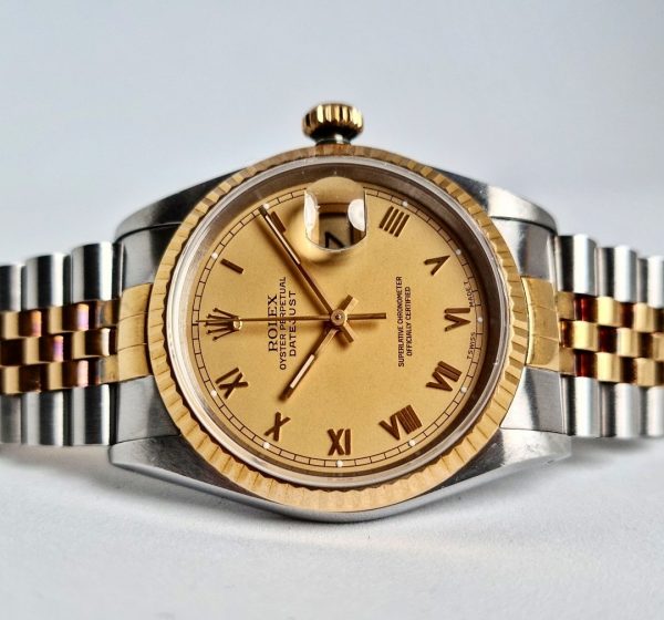 Rolex Datejust Roman Numeral - Horologiy.com