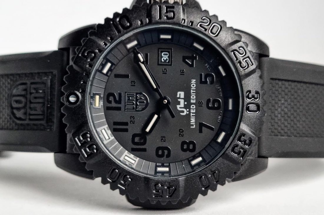 Luminox Dubai Limited Edition 476/1000 - Horologiy.com