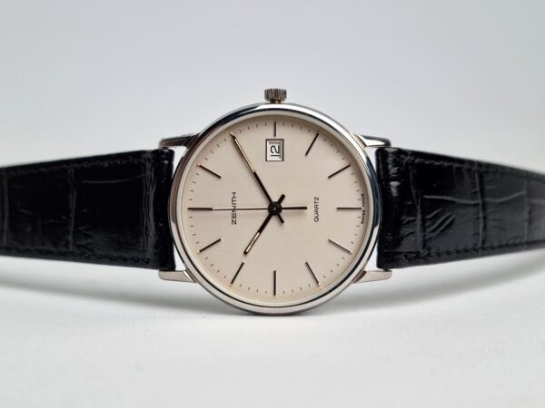 Zenith Quartz - Horologiy.com